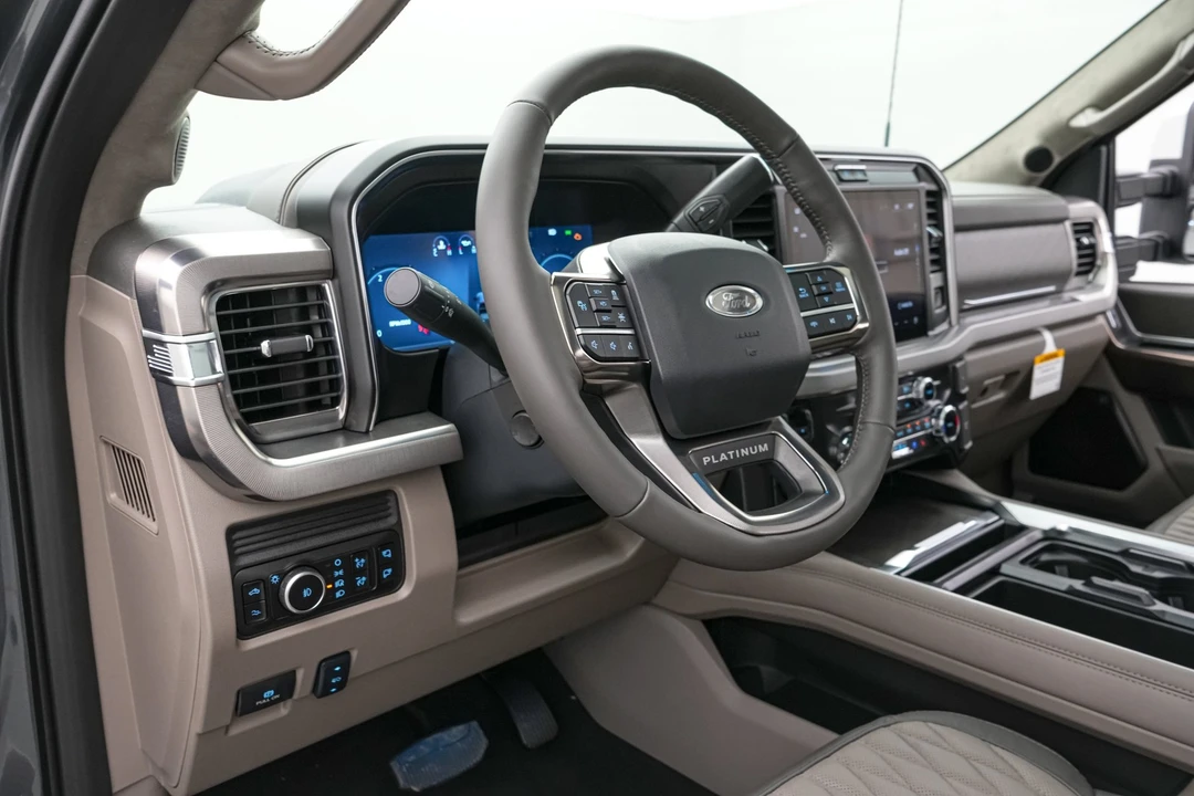 2026 Ford Super Duty 5th Gen - Image 15 of 31