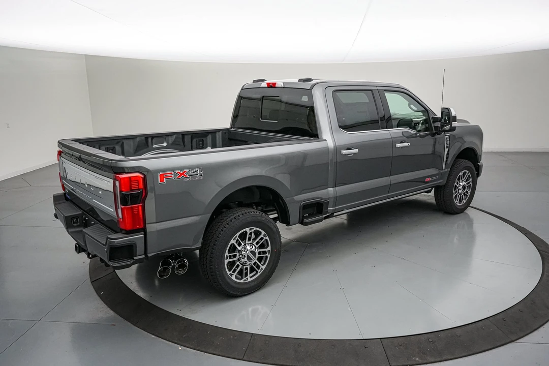 2026 Ford Super Duty 5th Gen - Image 5 of 31