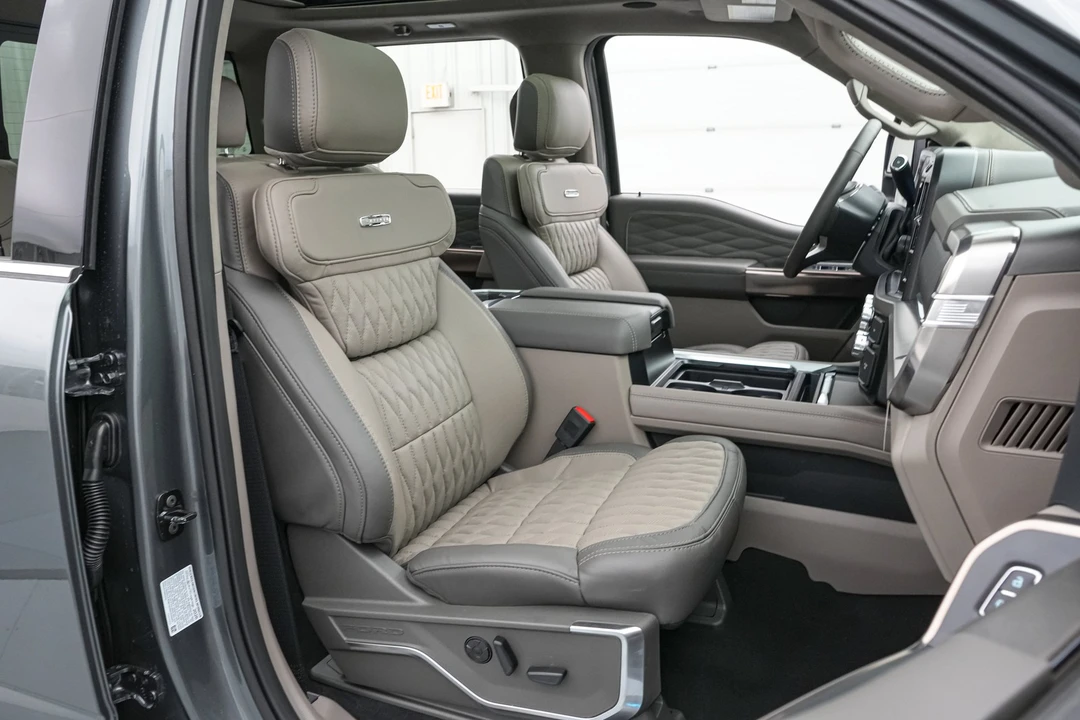 2026 Ford Super Duty 5th Gen - Image 24 of 31