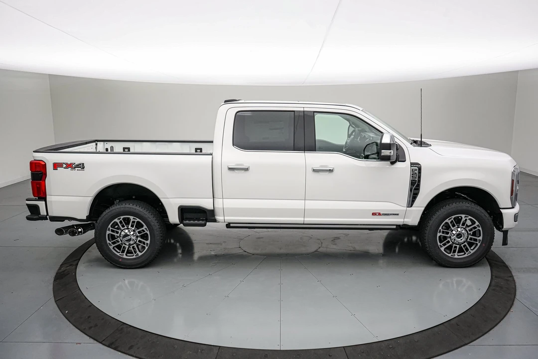 2026 Ford Super Duty 5th Gen - Image 4 of 31