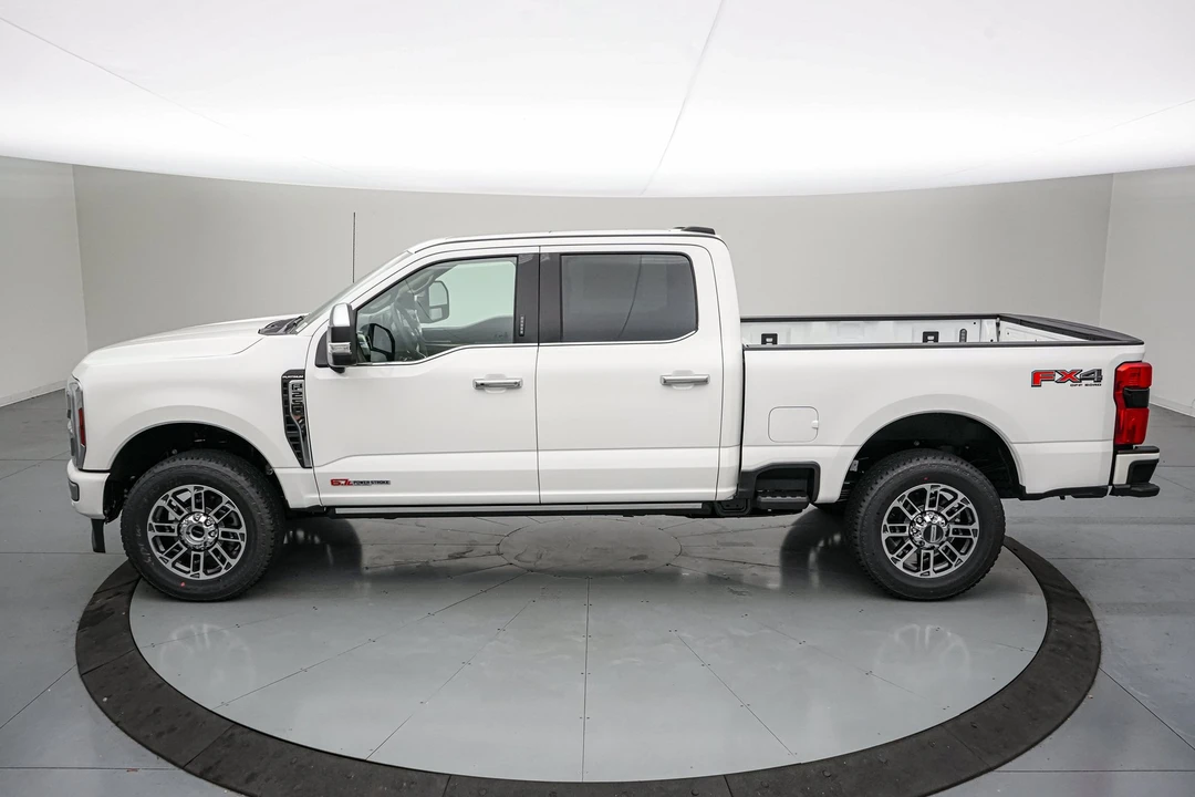 2026 Ford Super Duty 5th Gen - Image 9 of 31