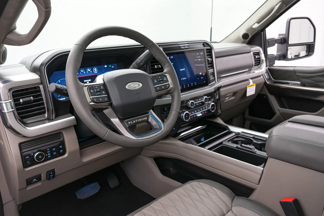 2026 Ford Super Duty 5th Gen - Image 16 of 31