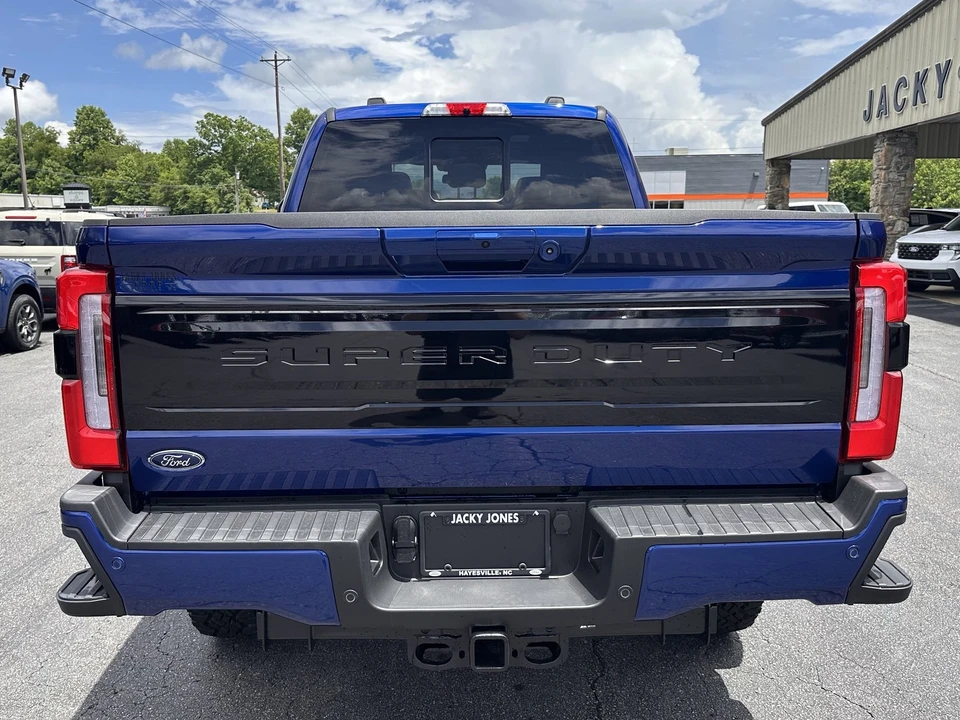 2026 Ford Super Duty 5th Gen - Image 7 of 31