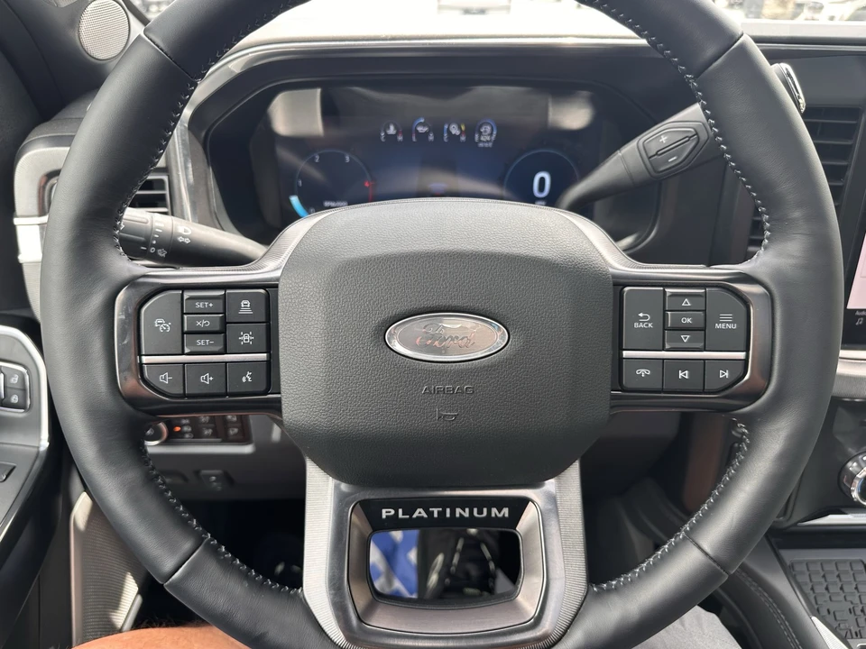 2026 Ford Super Duty 5th Gen - Image 24 of 31