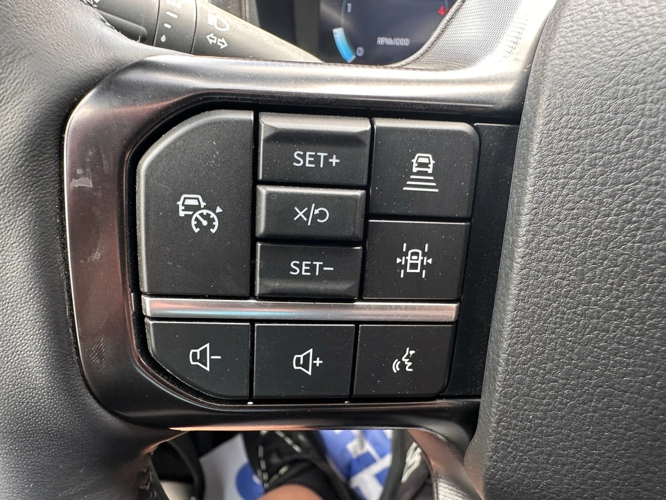 2026 Ford Super Duty 5th Gen - Image 23 of 31