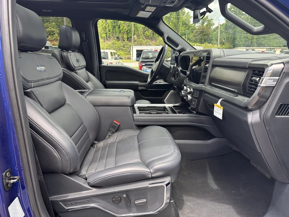 2026 Ford Super Duty 5th Gen - Image 16 of 31