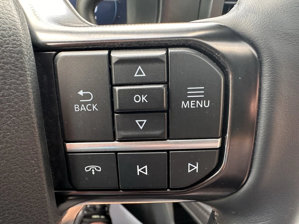 2026 Ford Super Duty 5th Gen - Image 25 of 31