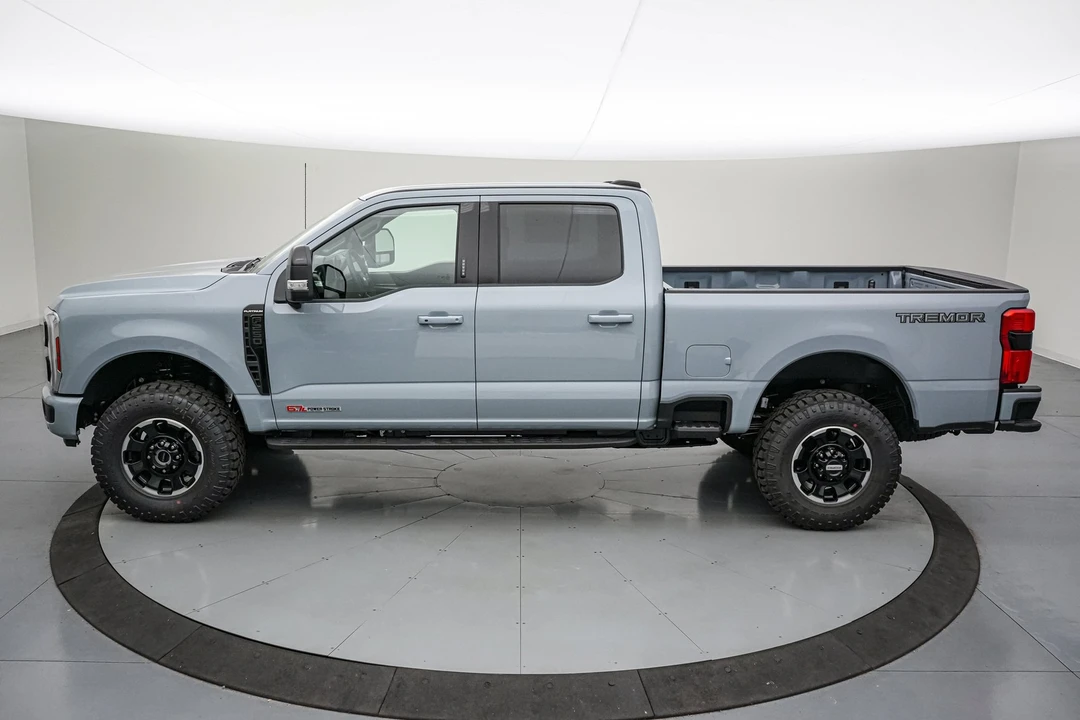 2026 Ford Super Duty 5th Gen - Image 9 of 24