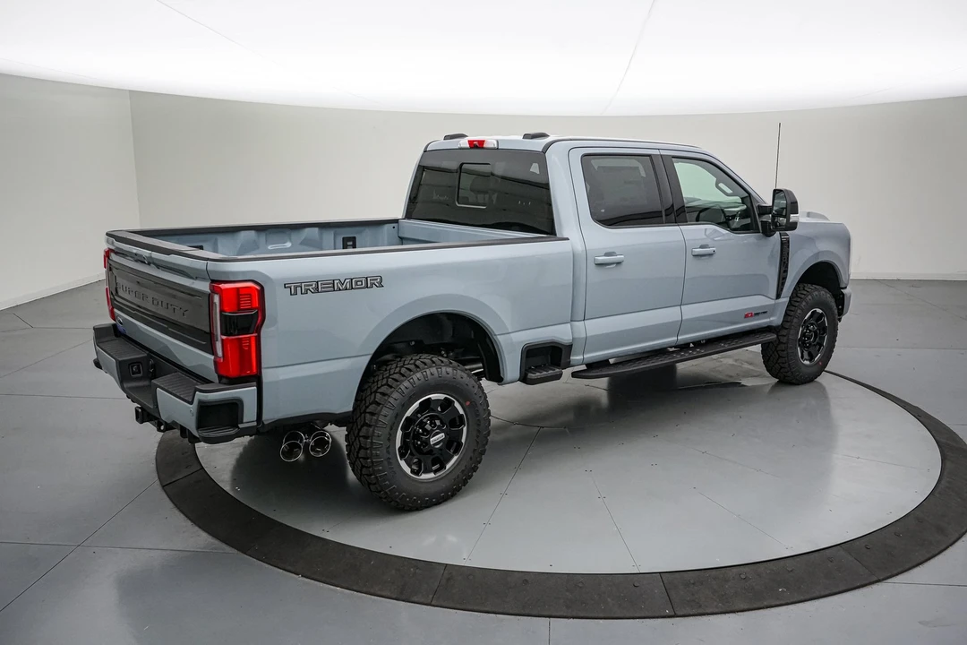 2026 Ford Super Duty 5th Gen - Image 5 of 24