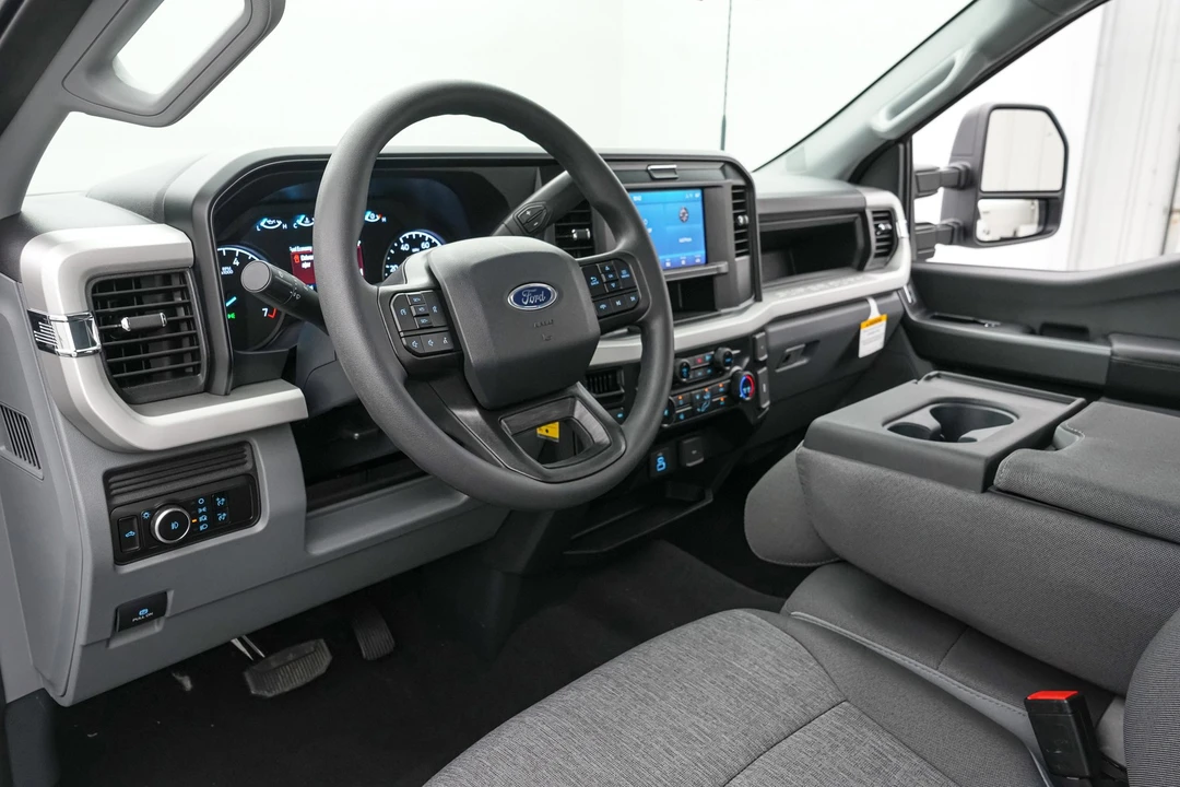 2026 Ford Super Duty 5th Gen - Image 14 of 24