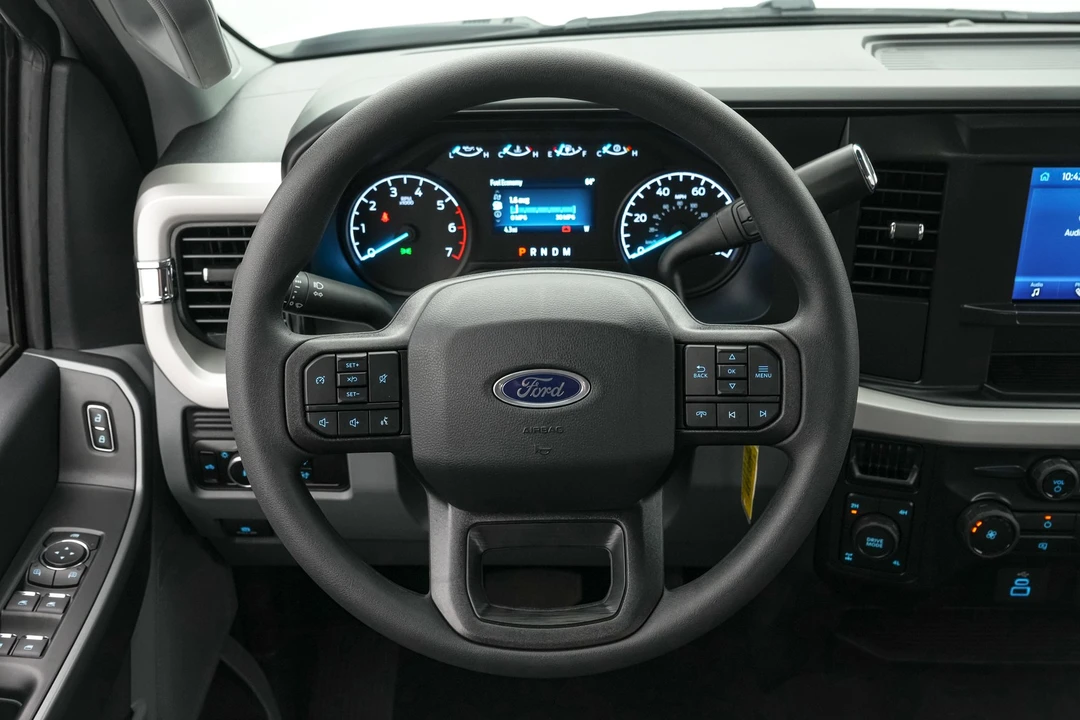 2026 Ford Super Duty 5th Gen - Image 15 of 24