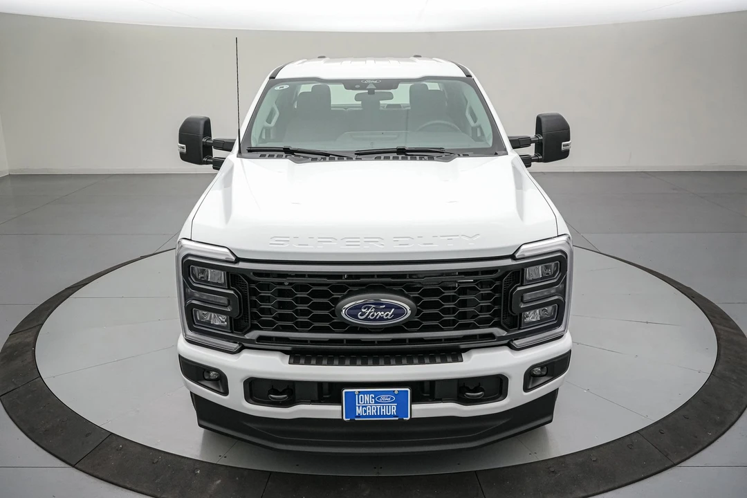 2026 Ford Super Duty 5th Gen - Image 11 of 24
