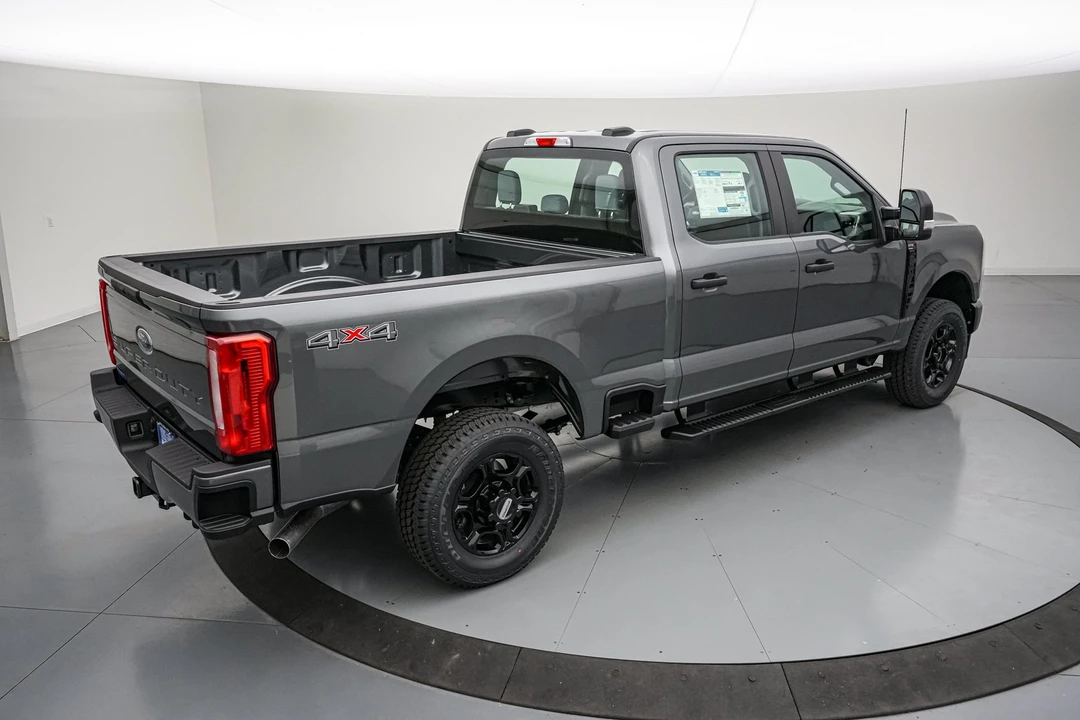 2026 Ford Super Duty 5th Gen - Image 5 of 23