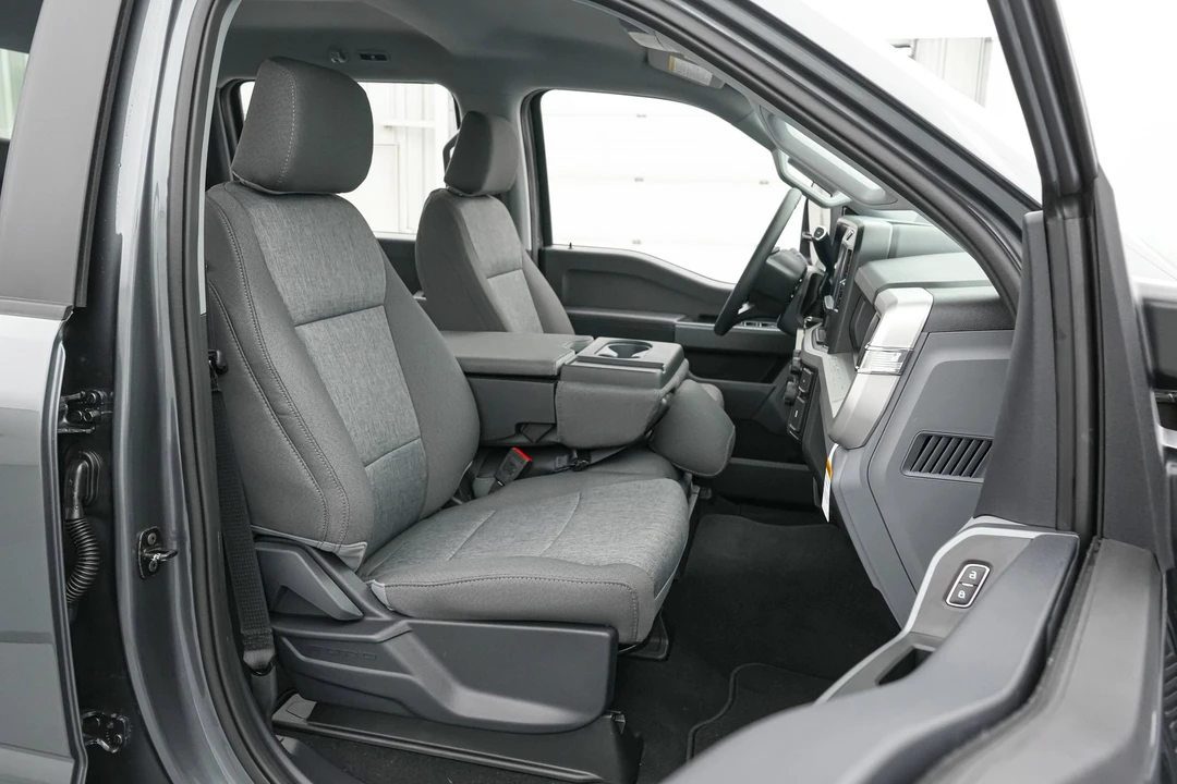 2026 Ford - Image 21 of 24