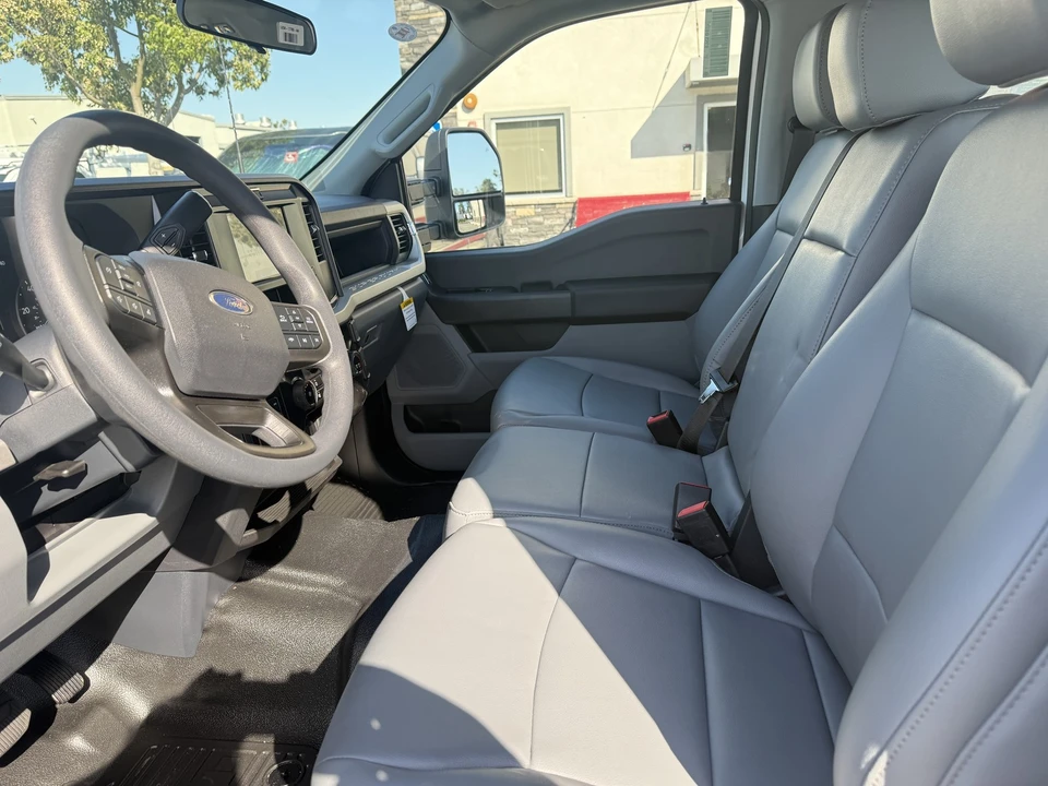2026 Ford Super Duty 5th Gen - Image 3 of 7