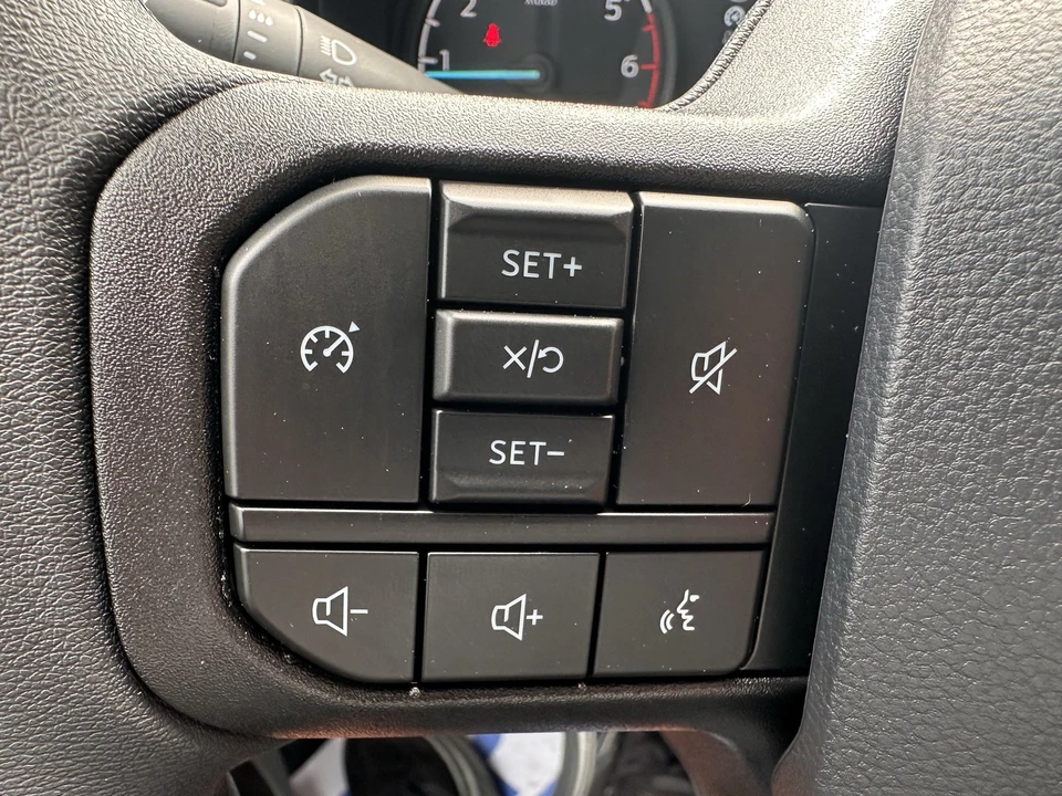 2026 Ford Super Duty 5th Gen - Image 18 of 29