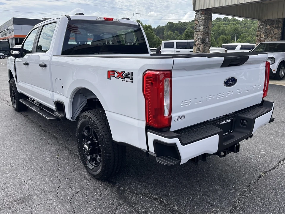 2026 Ford Super Duty 5th Gen - Image 5 of 29