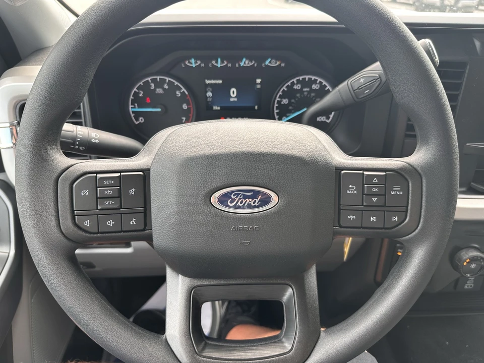 2026 Ford Super Duty 5th Gen - Image 22 of 29