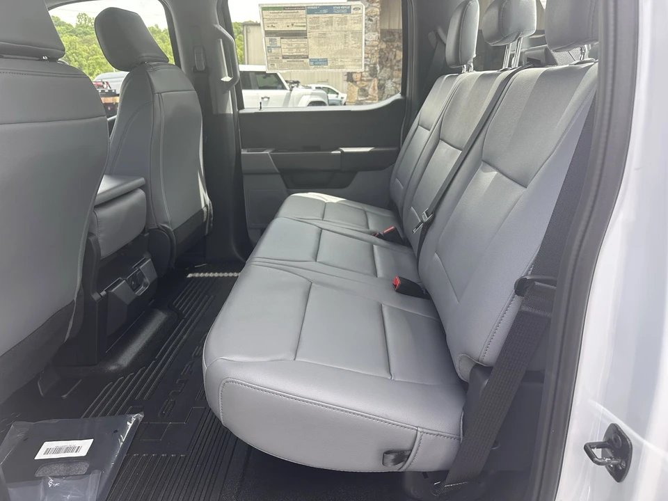 2026 Ford Super Duty 5th Gen - Image 13 of 30