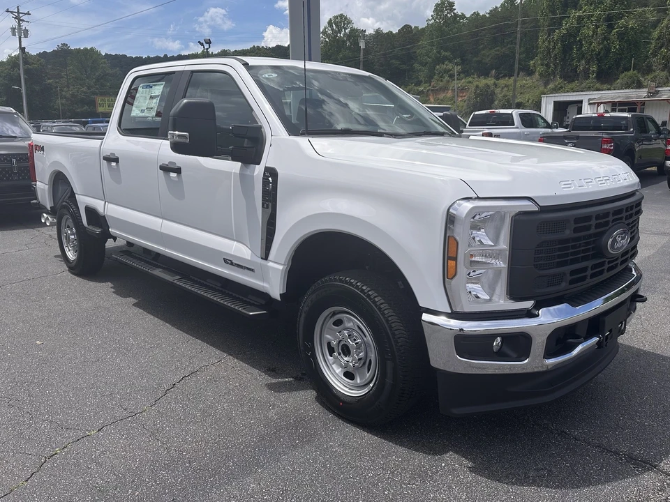 2026 Ford Super Duty 5th Gen - Image 4 of 30