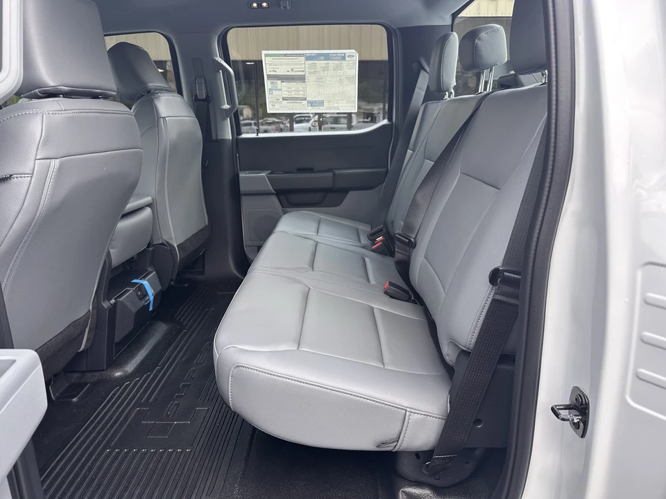 2026 Ford Super Duty 5th Gen - Image 14 of 30