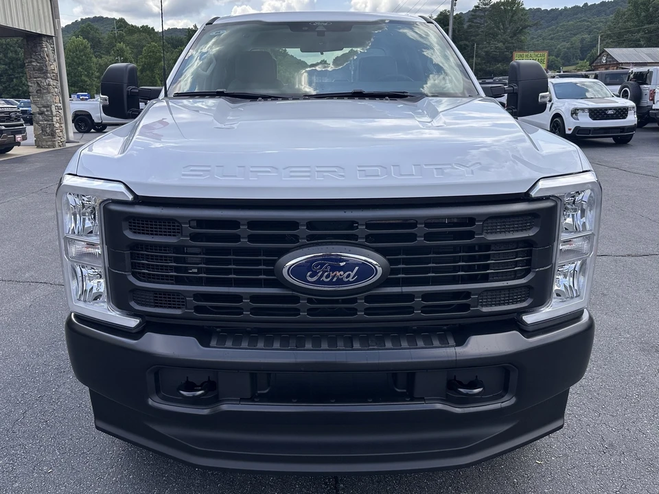 2026 Ford Super Duty 5th Gen - Image 3 of 30