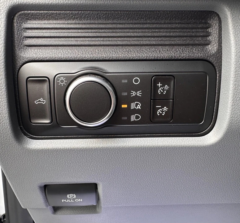 2026 Ford Super Duty 5th Gen - Image 20 of 30