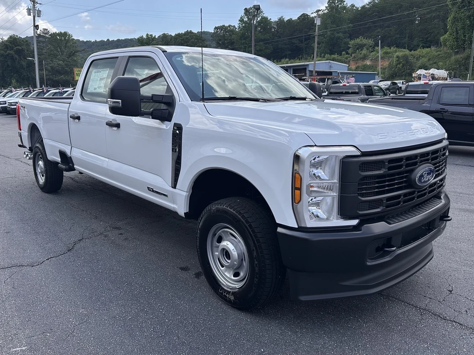 2026 Ford Super Duty 5th Gen - Image 4 of 30