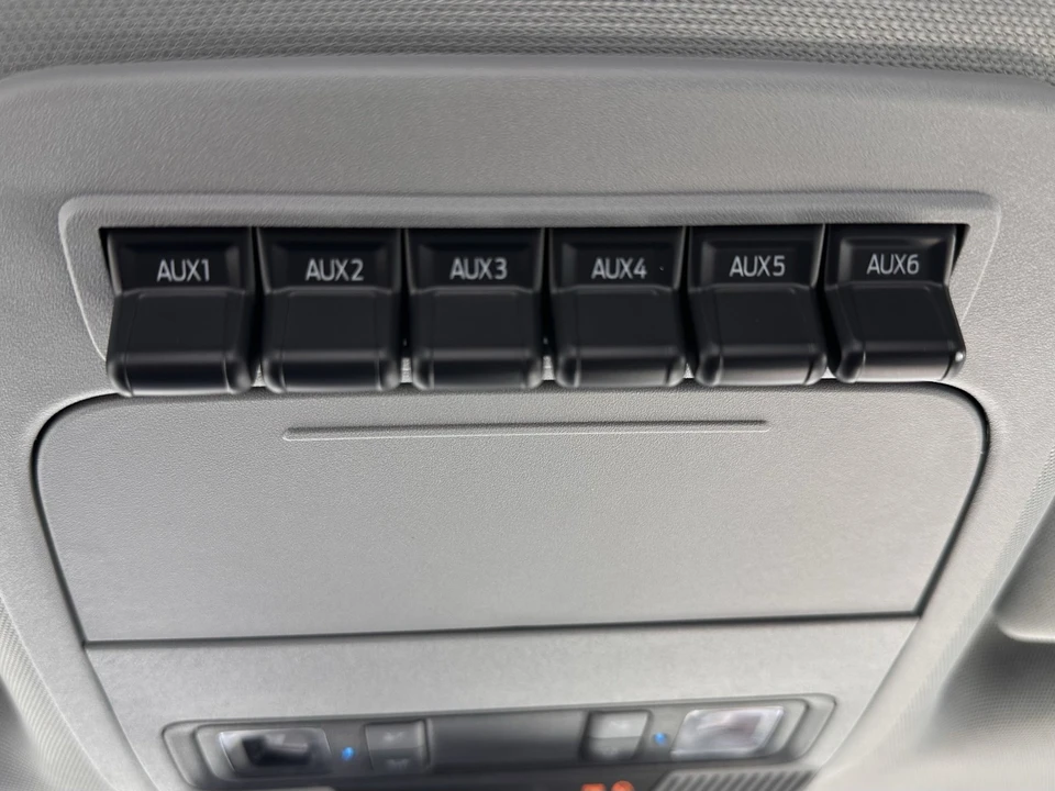 2026 Ford Super Duty 5th Gen - Image 28 of 31