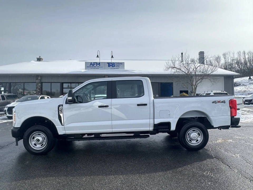 2026 Ford Super Duty 5th Gen - Image 9 of 12