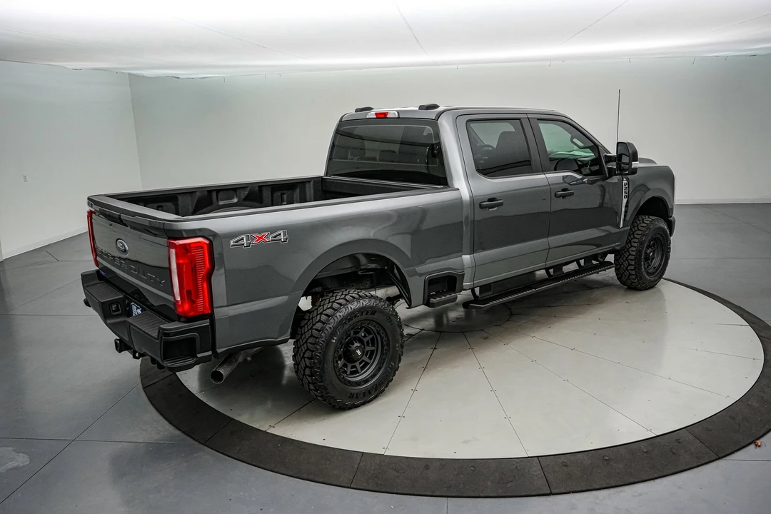 2026 Ford Super Duty 5th Gen - Image 5 of 21
