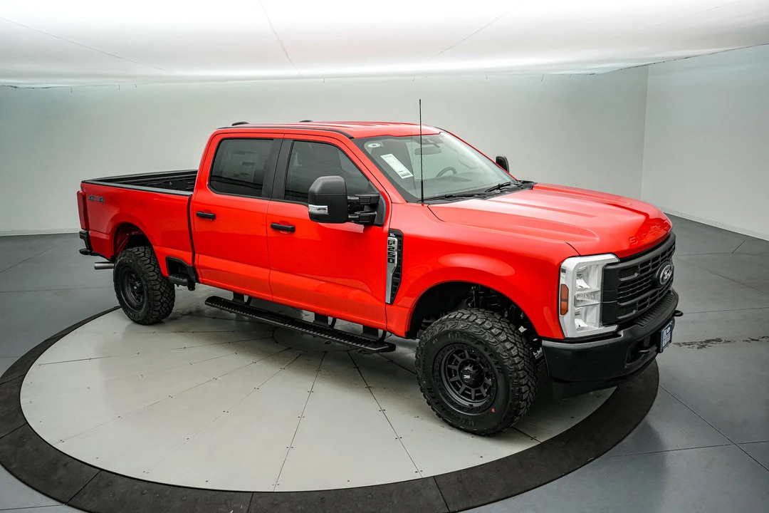 2026 Ford Super Duty 5th Gen - Image 2 of 21