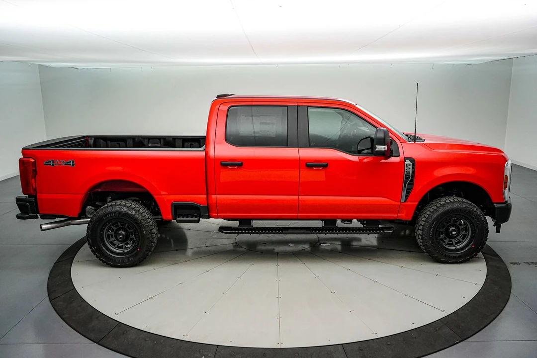 2026 Ford Super Duty 5th Gen - Image 4 of 21
