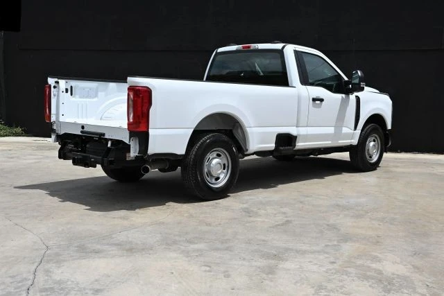 2026 Ford Super Duty 5th Gen - Image 4 of 18