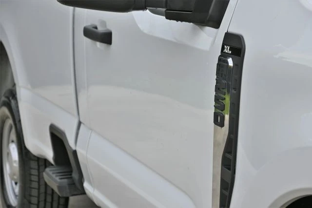 2026 Ford Super Duty 5th Gen - Image 9 of 18