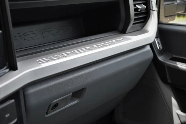 2026 Ford Super Duty 5th Gen - Image 13 of 18