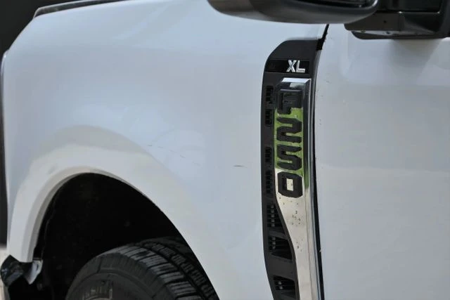 2026 Ford Super Duty 5th Gen - Image 8 of 18