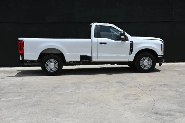 2026 Ford Super Duty 5th Gen - Image 5 of 18