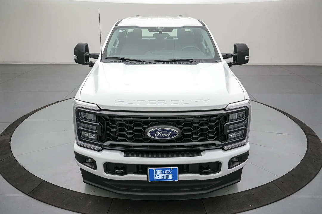 2026 Ford Super Duty 5th Gen - Image 11 of 24