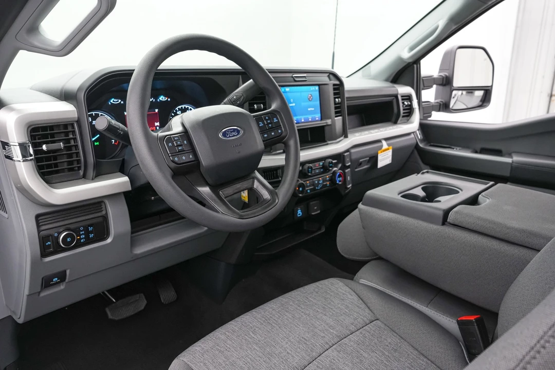 2026 Ford Super Duty 5th Gen - Image 14 of 24