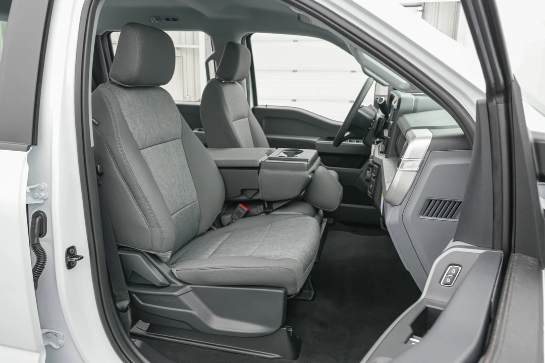 2026 Ford Super Duty 5th Gen - Image 21 of 24