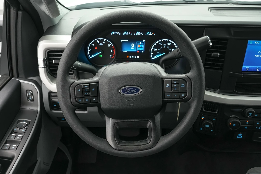 2026 Ford Super Duty 5th Gen - Image 15 of 24