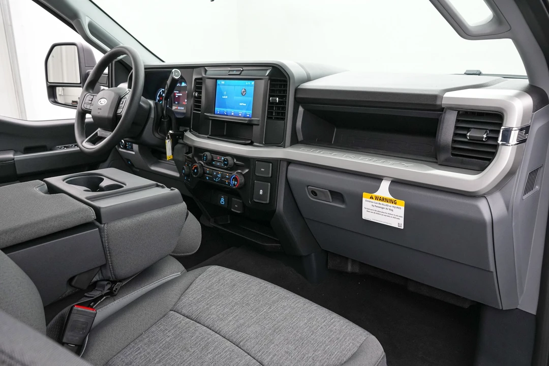 2026 Ford Super Duty 5th Gen - Image 22 of 24