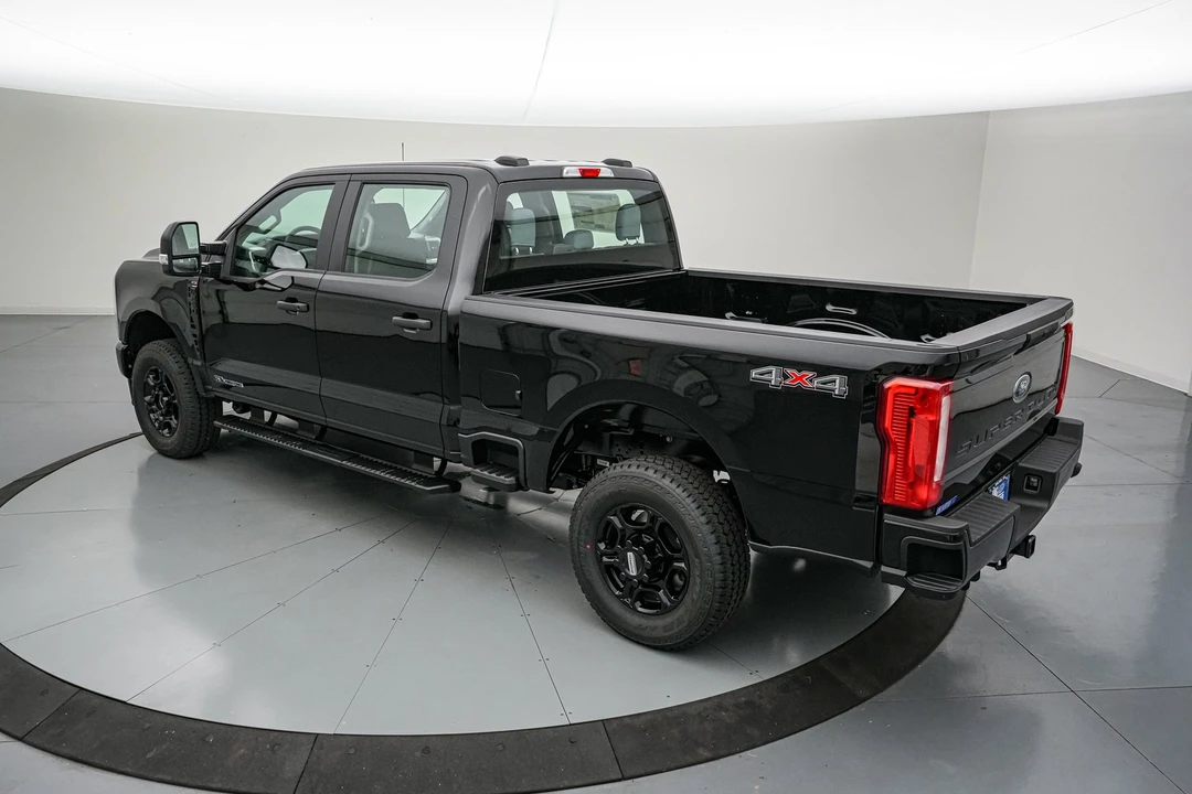 2026 Ford Super Duty 5th Gen - Image 8 of 24