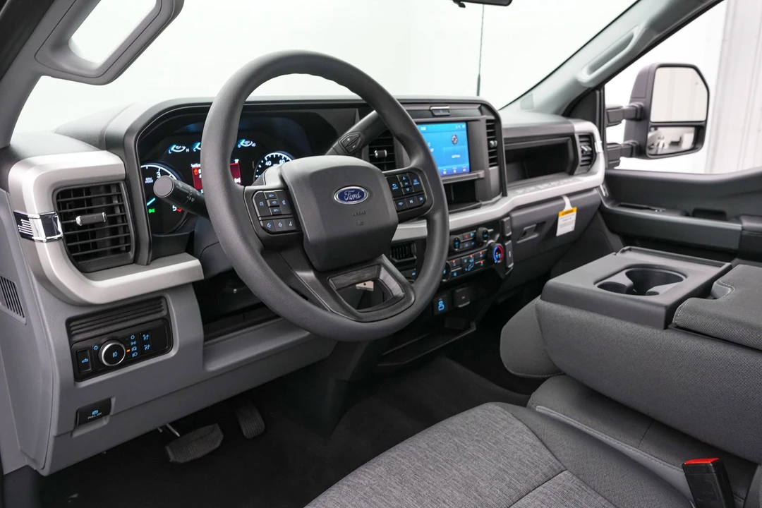 2026 Ford Super Duty 5th Gen - Image 14 of 24