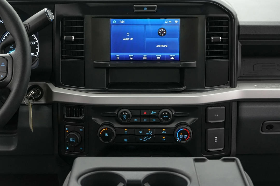 2026 Ford Super Duty 5th Gen - Image 17 of 24