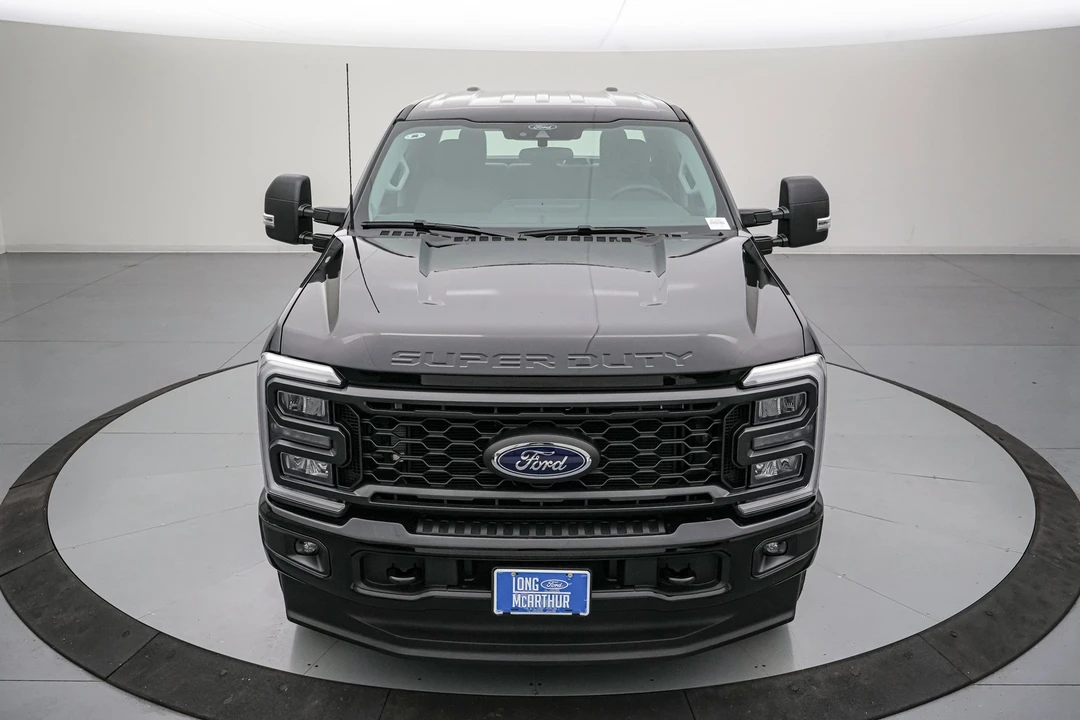 2026 Ford Super Duty 5th Gen - Image 11 of 24
