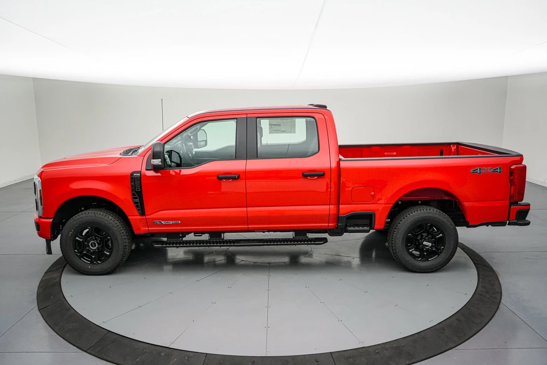 2026 Ford Super Duty 5th Gen - Image 9 of 24