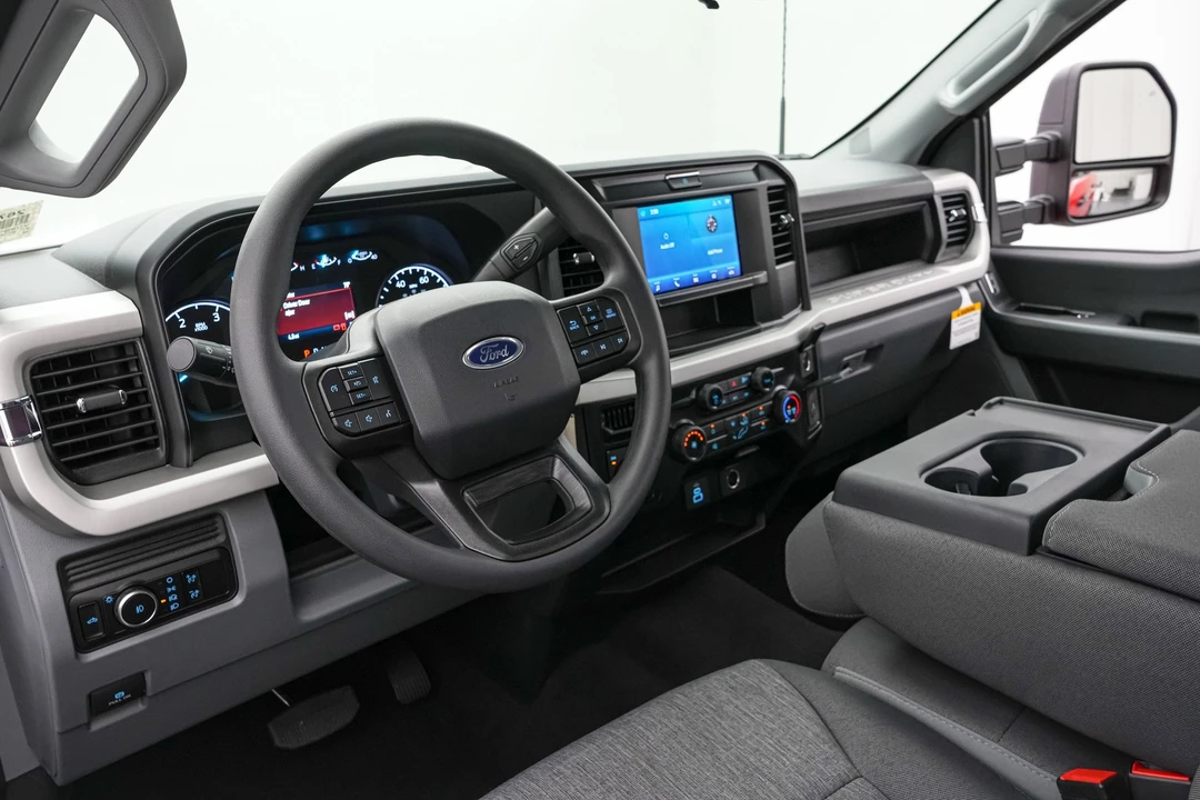 2026 Ford Super Duty 5th Gen - Image 14 of 24