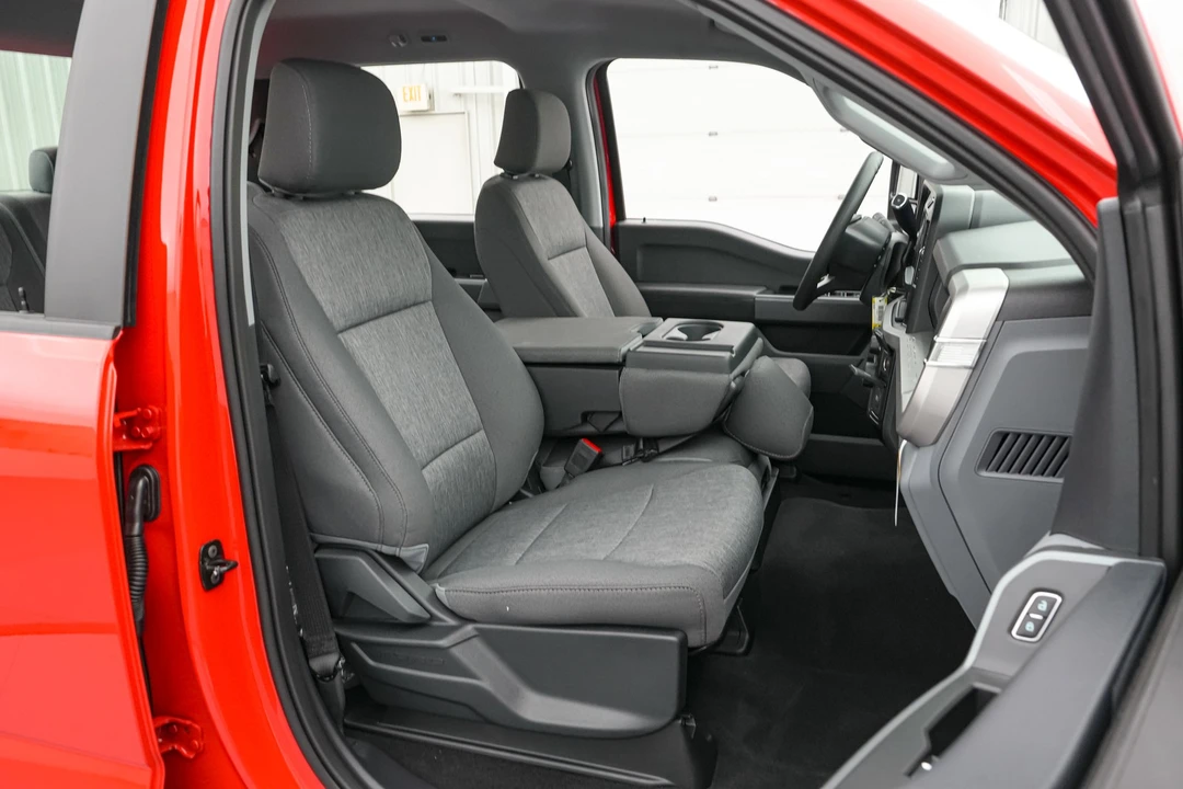 2026 Ford Super Duty 5th Gen - Image 21 of 24